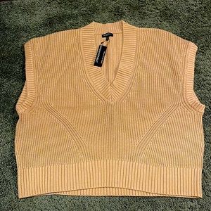 Shaker sweater vest from Banana Republic. XL/XXL New With Tags